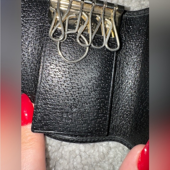 Gucci GG Black Web Stripe Web Bow Key Holder - Picture 3 of 7